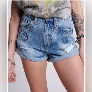 One Teaspoon Bandit denim shorts, size 33 Denim distressed misty blue.  NWT